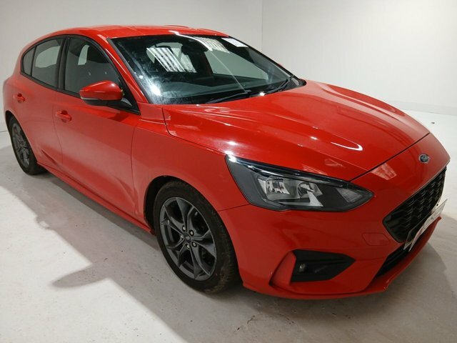 Ford Focus 1.5 Ecoblue St-line Hatchback Eu Red