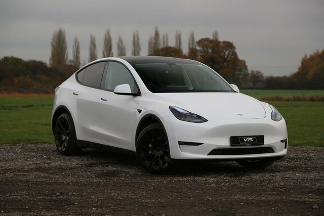Tesla Model Y 2022 Dual Motor Long Range Suv XGZ2147 White