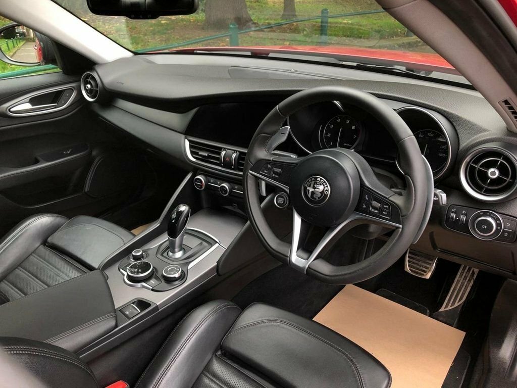 Alfa Romeo Giulia 2L Tb Veloce MJ19YTL Red #3