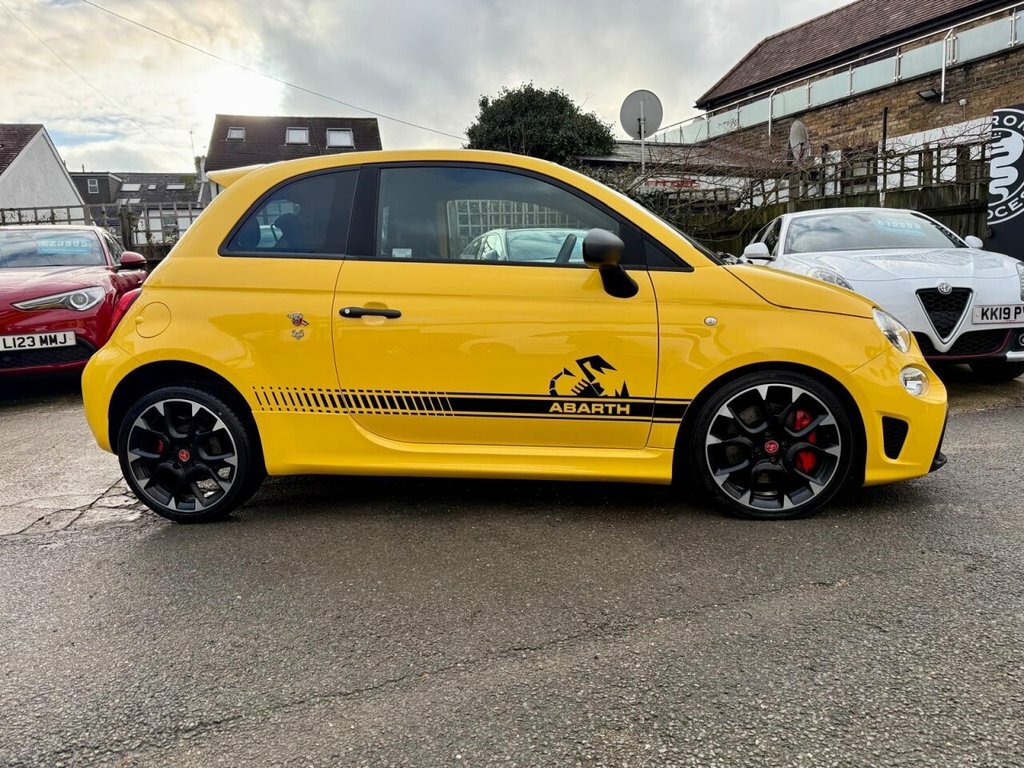Abarth 595 Hatchback GM21YVP Yellow #5