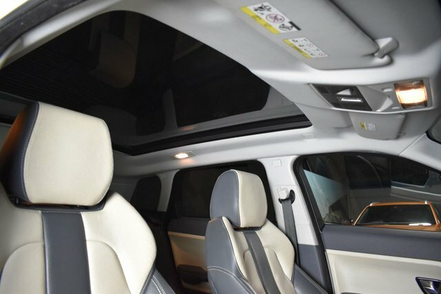 Land Rover Range Rover Evoque Range Rover Evoque Dynamic Sd4 EN13XEZ White #2