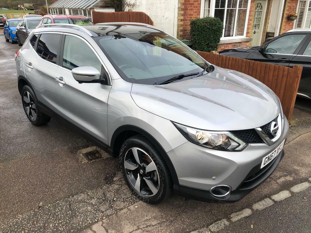 Nissan Qashqai 1.6 Dig-t N-connecta Euro 6 S S GN67XFJ Silver #2