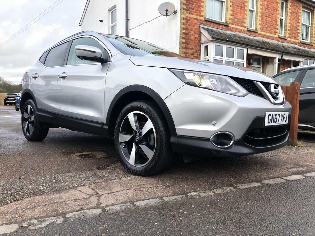 Nissan Qashqai 1.6 Dig-t N-connecta Euro 6 S S Silver
