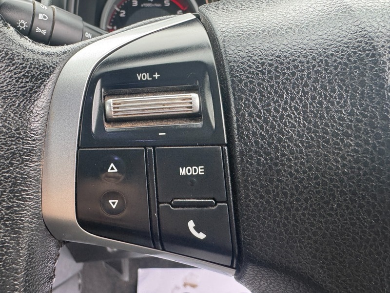 Isuzu Rodeo Blade Dcb No Vat White #39