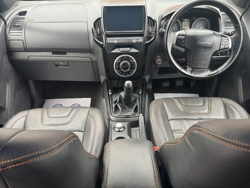 Isuzu Rodeo Blade Dcb No Vat White #33