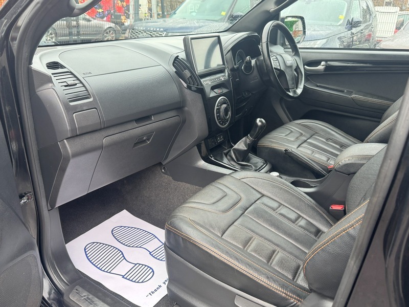 Isuzu Rodeo Blade Dcb No Vat White #23