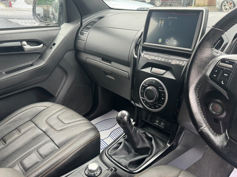 Isuzu Rodeo Blade Dcb No Vat White #31