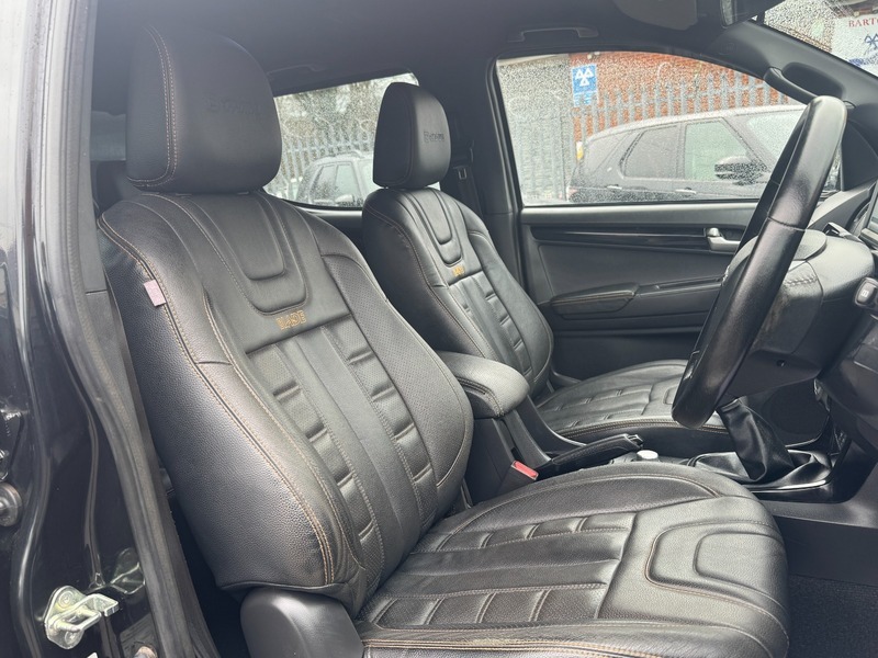 Isuzu Rodeo Blade Dcb No Vat White #28