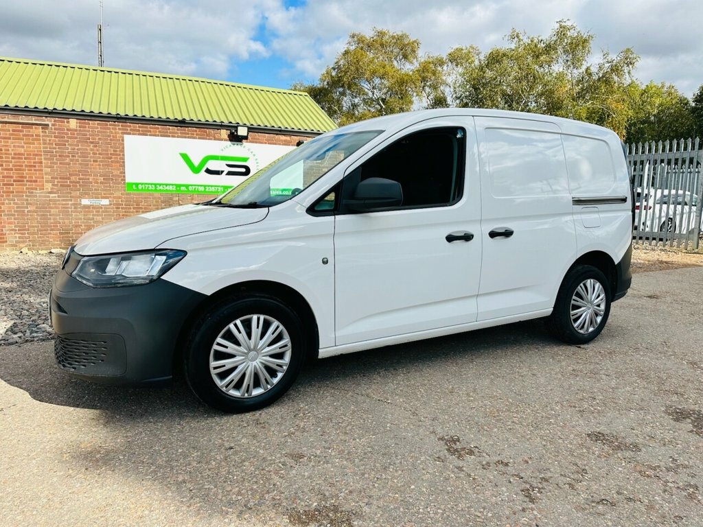Volkswagen Caddy 2L Commerce FY21YTK White #4