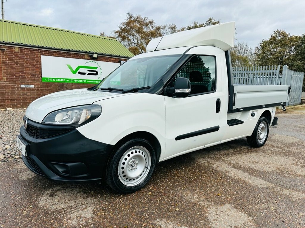 Fiat Doblo 1.6L Null SJ71HSD White #4