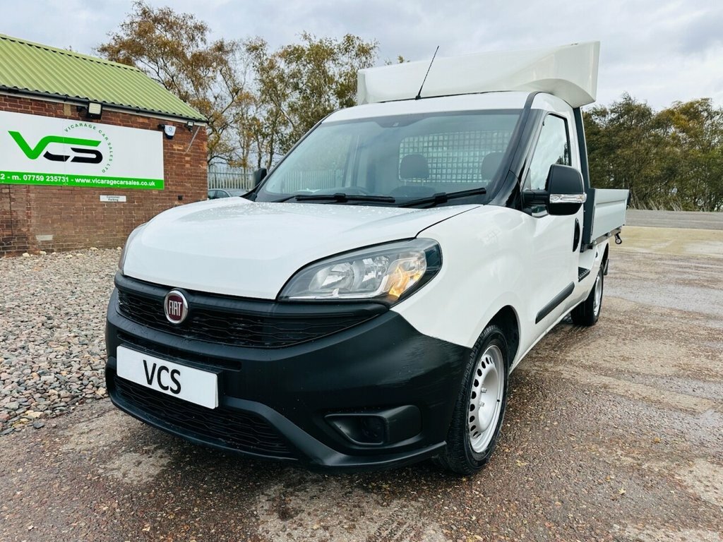 Fiat Doblo 1.6L Null SJ71HSD White #2