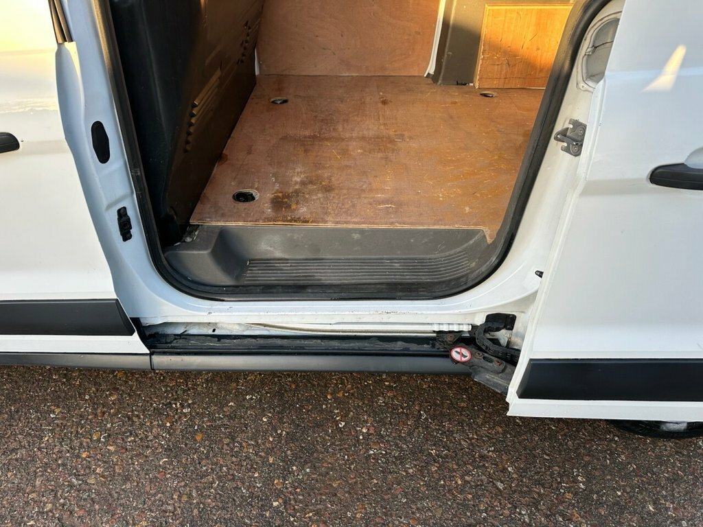 Ford Transit Connect 1.5L Null MJ19UAC White #6
