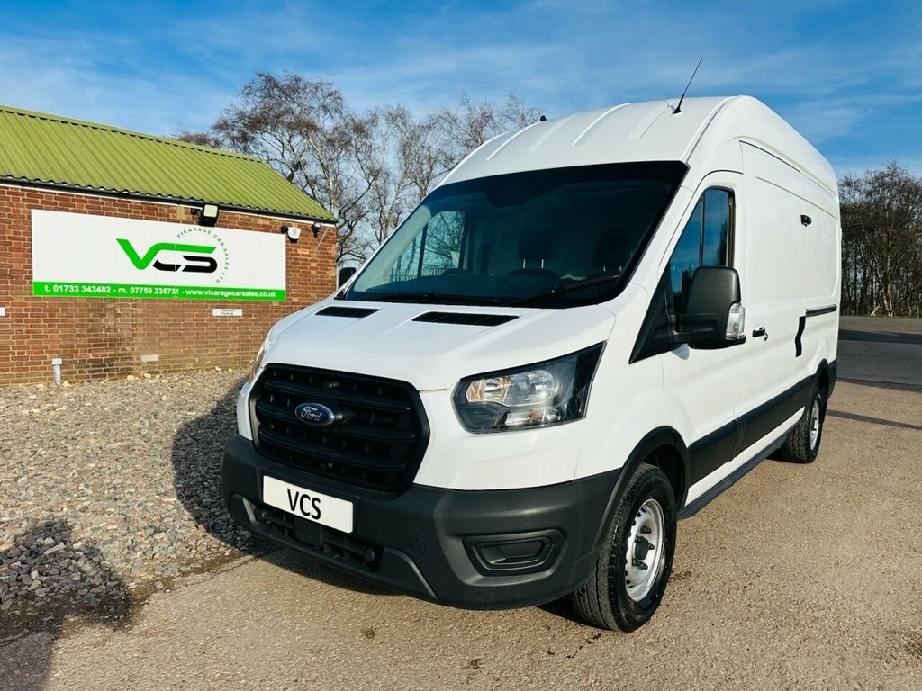 Ford Transit Custom 2L Leader White