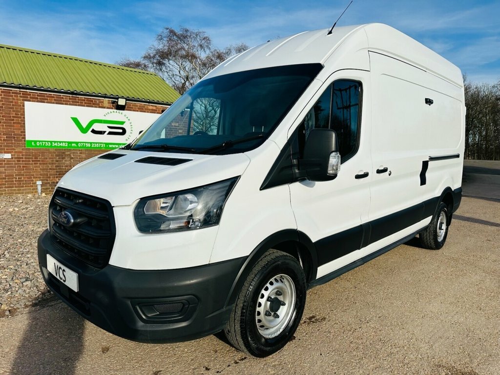 Ford Transit Custom 2L Leader YR21CWK White #4