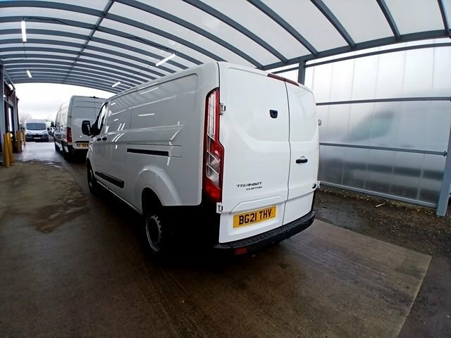 Ford Transit Custom 2L Leader BG21THV White #3