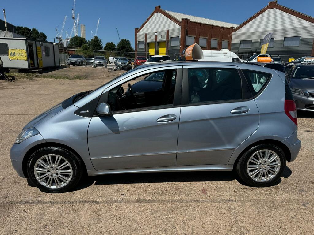 Mercedes-Benz A Class A160 Elegance Se Cvt Blue #5