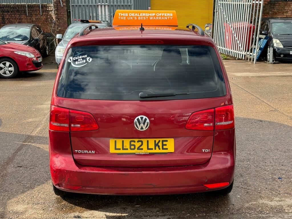 Volkswagen Touran 1.6 Tdi S Mpv LL62LKE Red #6