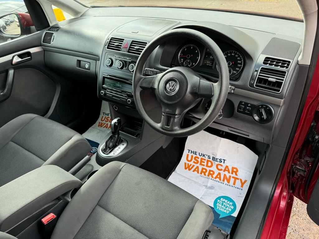 Volkswagen Touran 1.6 Tdi S Mpv LL62LKE Red #4