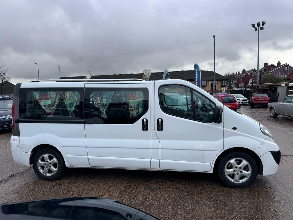 Vauxhall Vivaro Combi Vivaro 2900 Combi Cdti Swb White #5