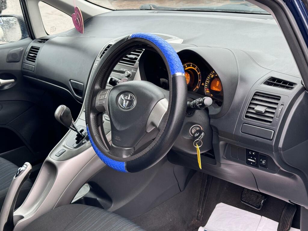 Toyota Auris Sr Vvt-i Blue #4