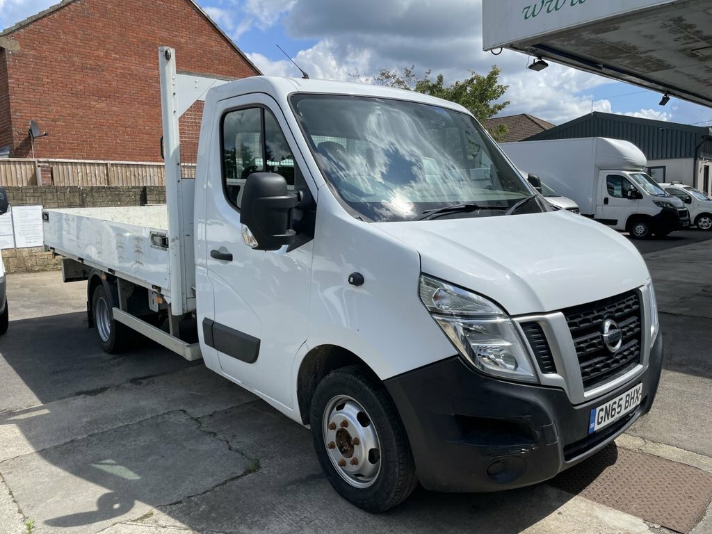 Nissan NV400 2.3 Dci Se Shr Dropside 135 Bhp White