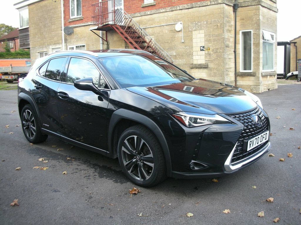 Lexus UX 2L Null Black