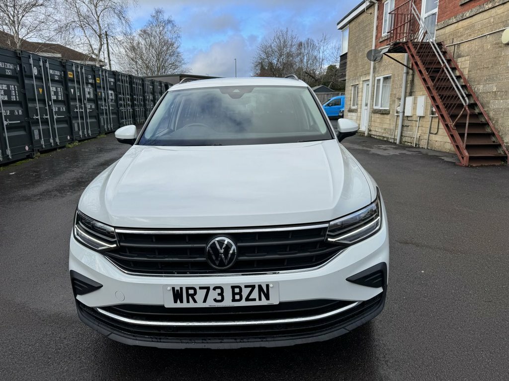 Volkswagen Tiguan 1.5L Life WR73BZN White #2