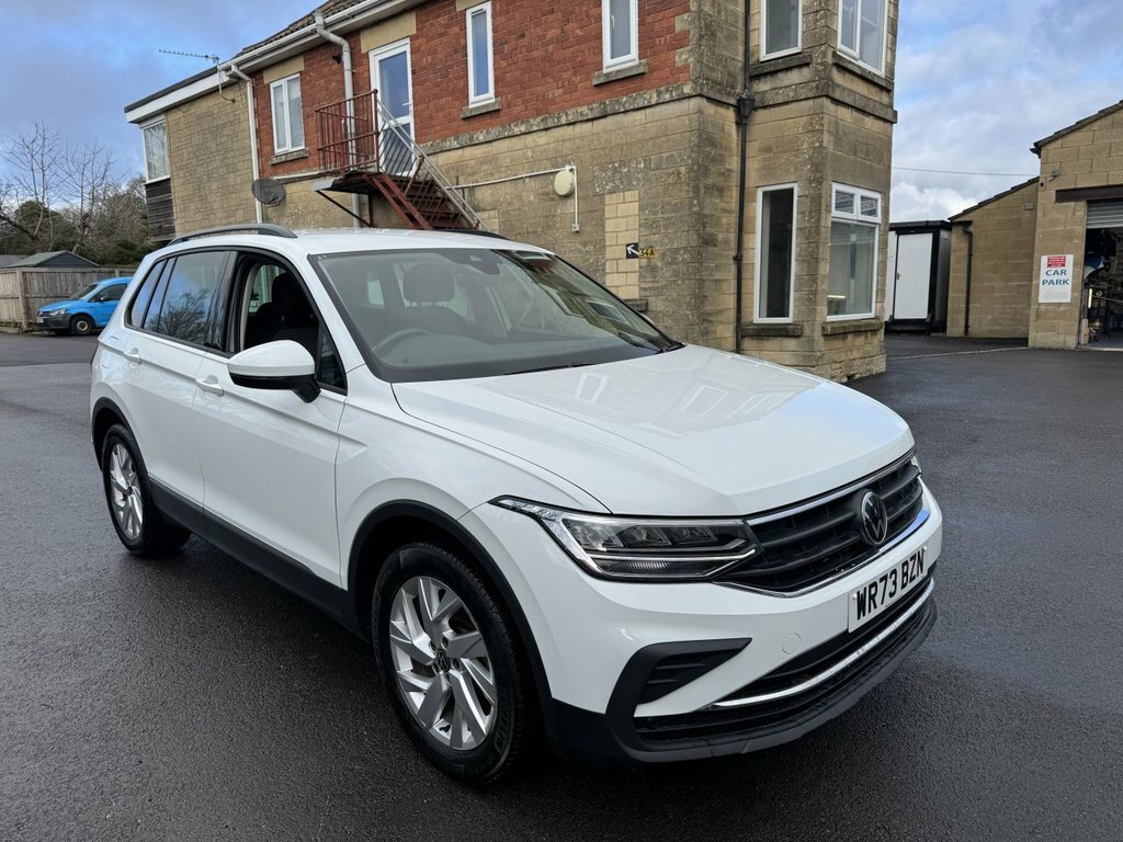 Volkswagen Tiguan 1.5L Life White