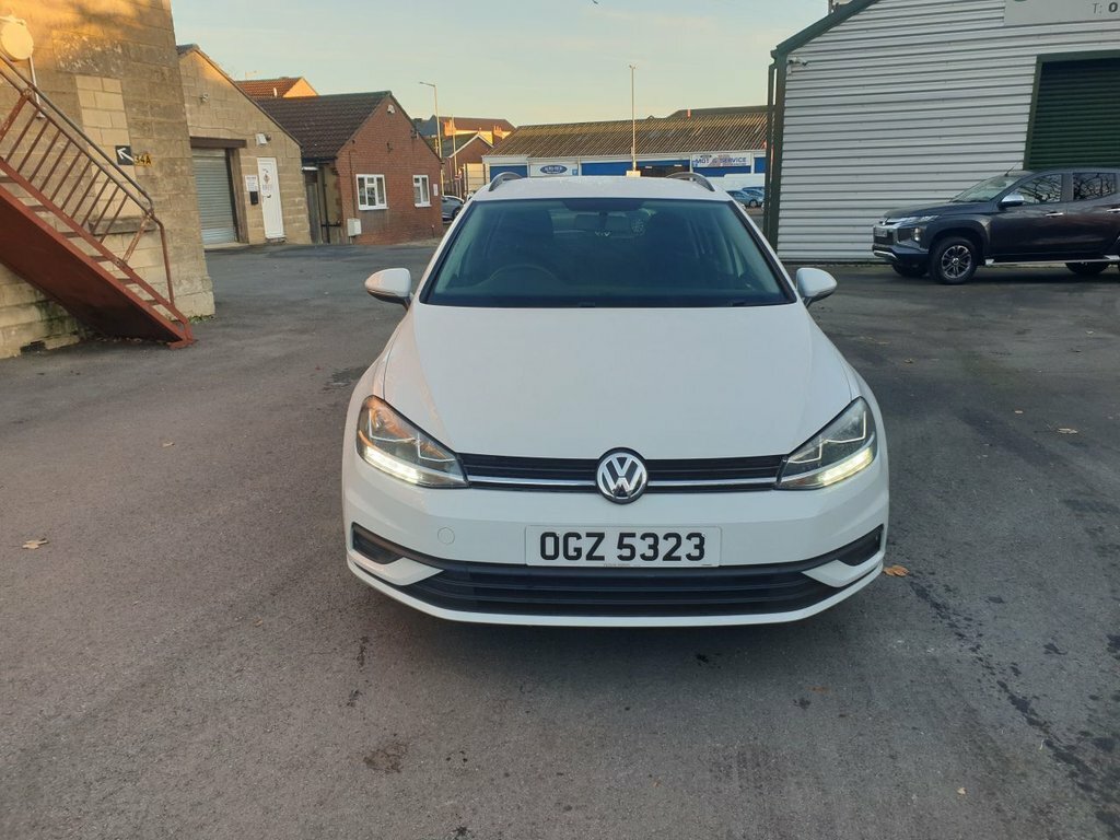 Volkswagen Golf Estate OGZ5323 White #2