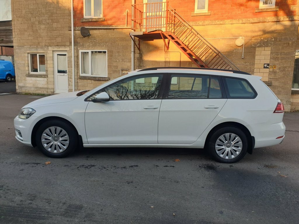 Volkswagen Golf Estate OGZ5323 White #5