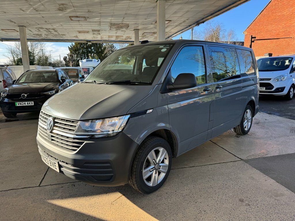 Volkswagen Transporter 2L Startline Grey