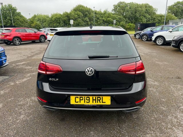 Volkswagen Golf Tsi Match Hatchback CP19HRL Black #6