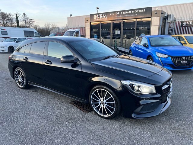 Mercedes-Benz CLA Class Cla220 Amg Line Night Black #3