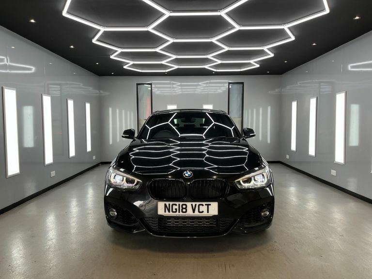 BMW 1 Series 118I M Sport Shadow Edition NG18VCT Black #4