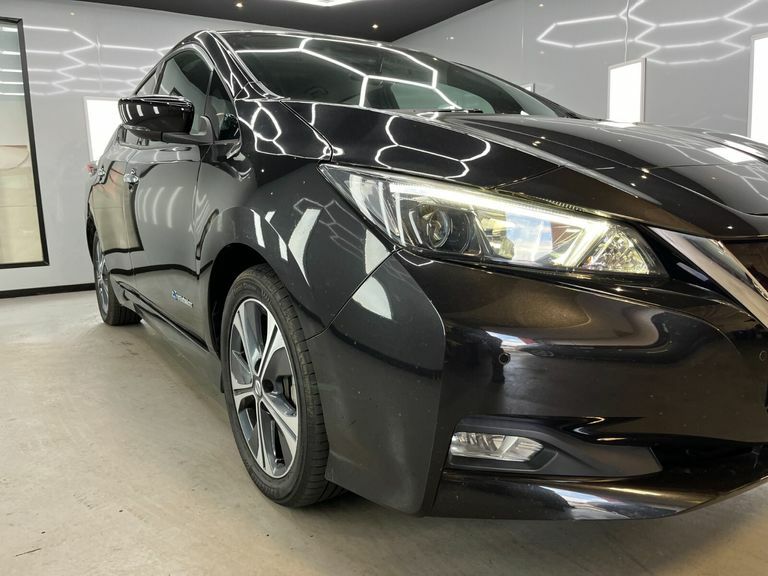Nissan Leaf N-connecta BT69OKC Black #3