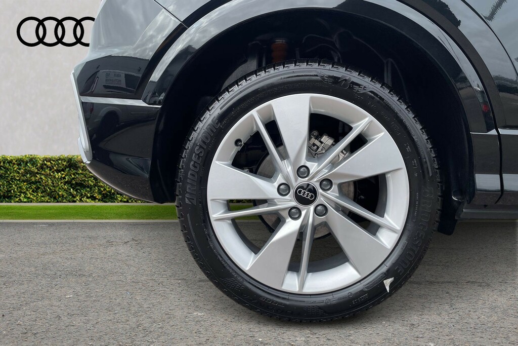 Audi Q2 Audi Q2 Estate 35 Tfsi S Line S Tronic KO25EOP Black #5