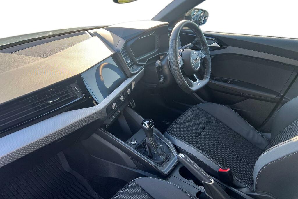 Audi A1 Audi A1 Sportback 35 Tfsi Black Edition S Tron KR75JYO Grey #2