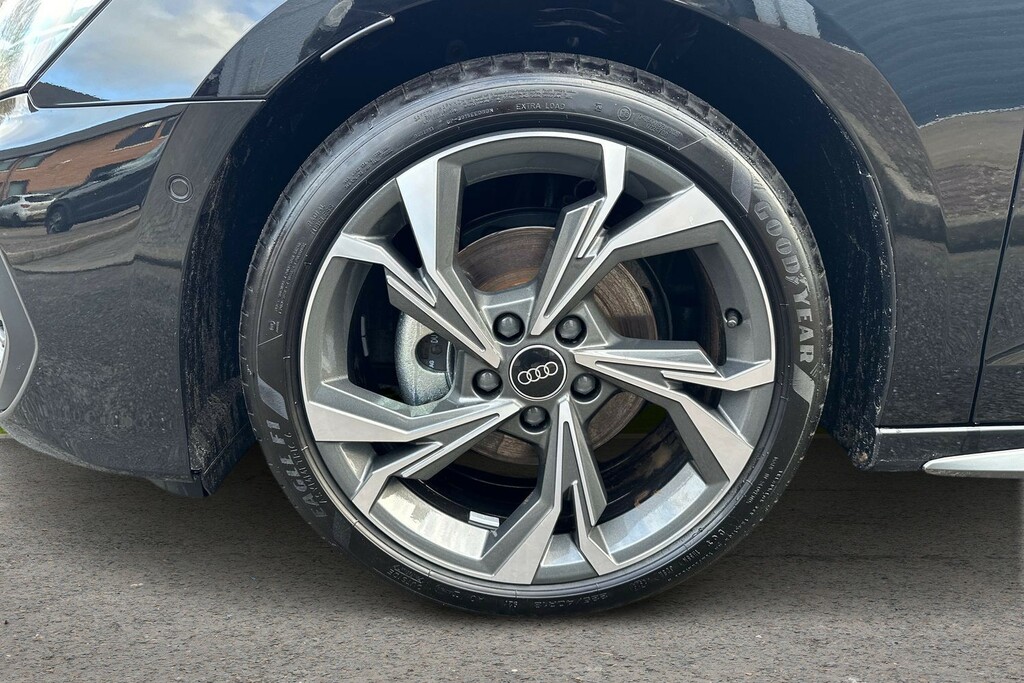 Audi A3 Audi A3 Sportback 1.5 Tfsi 116 S Line AJ75DXM Black #5