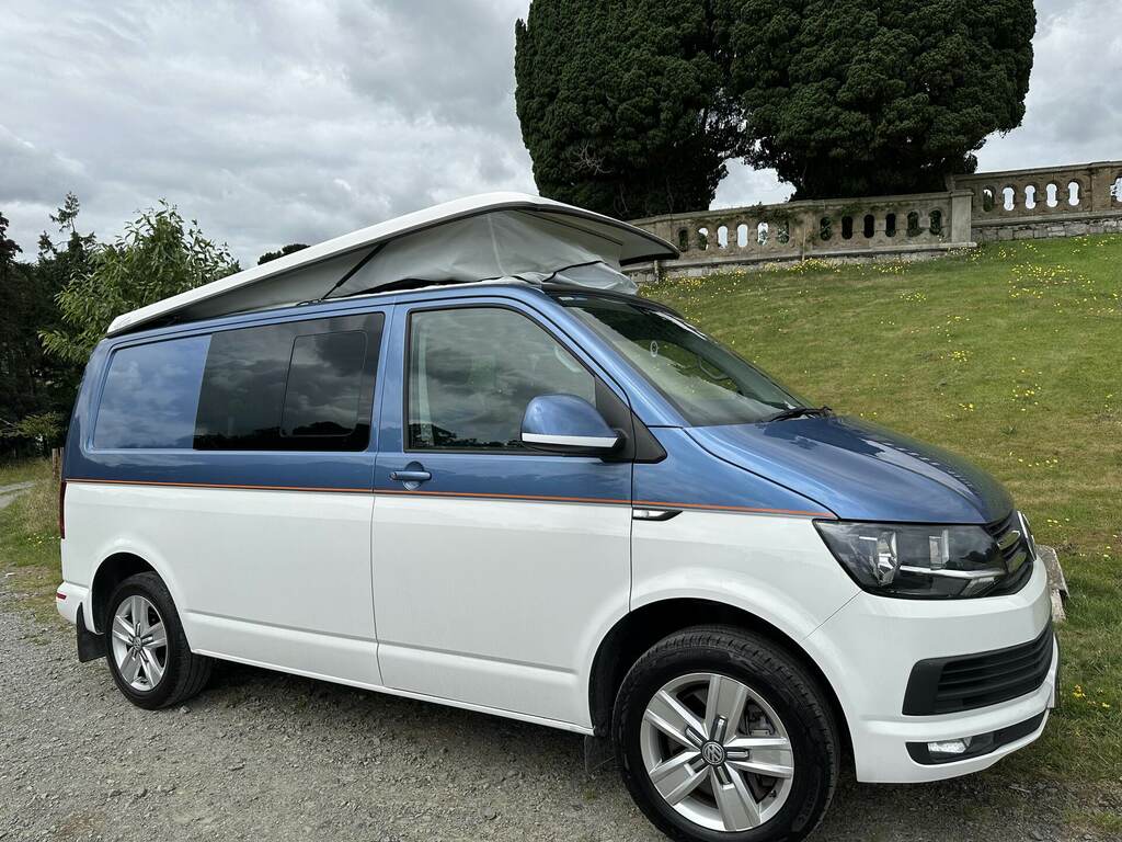 Volkswagen Transporter 2.0 Tdi Bmt 102 Highline Kombi Van Euro 6 Blue