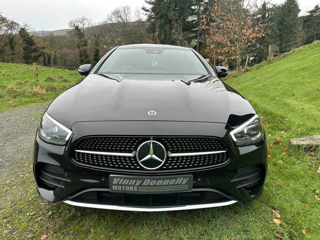 Mercedes-Benz E Class E300 Amg Line Premium 9G-tronic Black #2