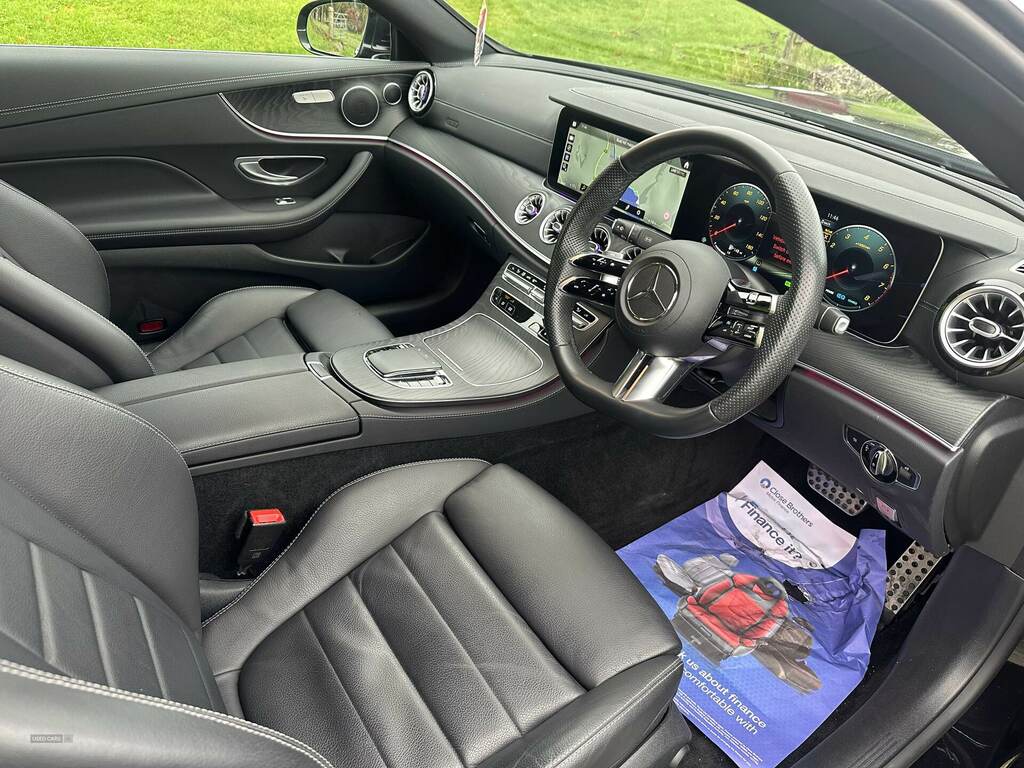 Mercedes-Benz E Class E300 Amg Line Premium 9G-tronic Black #4