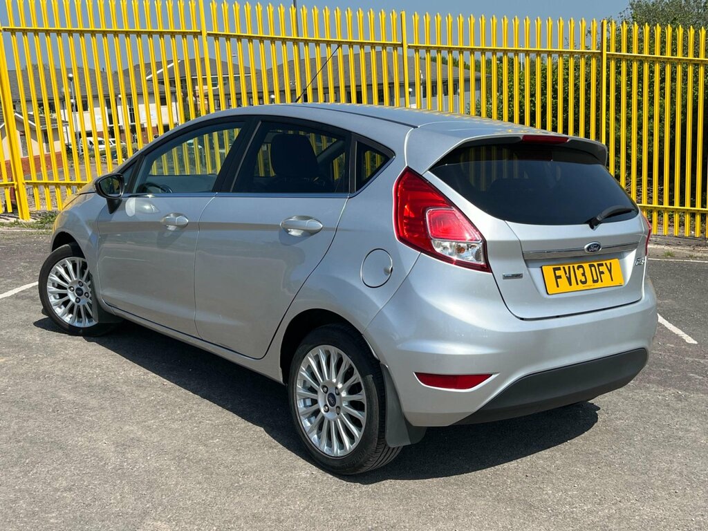 Ford Fiesta 1.0T Ecoboost Titanium Euro 5 Ss FV13DFY Silver #2