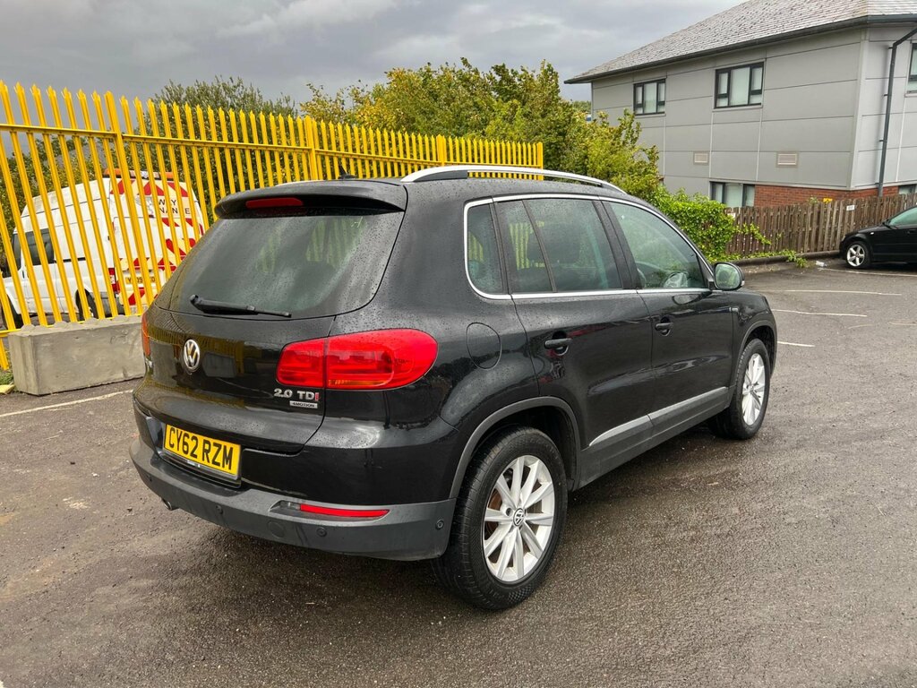 Volkswagen Tiguan 2.0 Tdi Bluemotion Tech Se 4Wd Euro 5 Ss CY62RZM Black #6