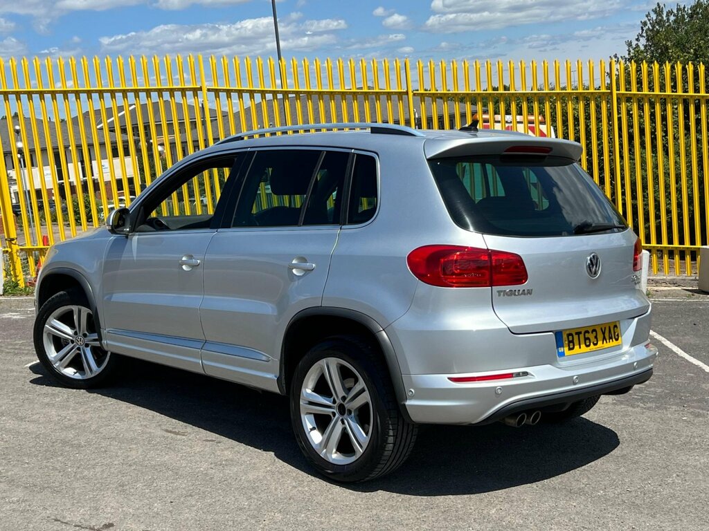 Volkswagen Tiguan 2.0 Tdi Bluemotion Tech R-line 4Wd Euro 5 Ss BT63XAG Silver #2