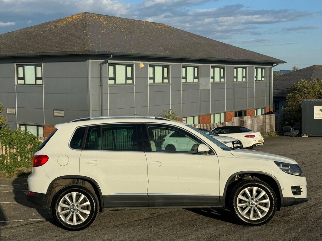 Volkswagen Tiguan 2.0 Tdi Bluemotion Tech Match 4Wd Euro 5 Ss YK15MFP White #4