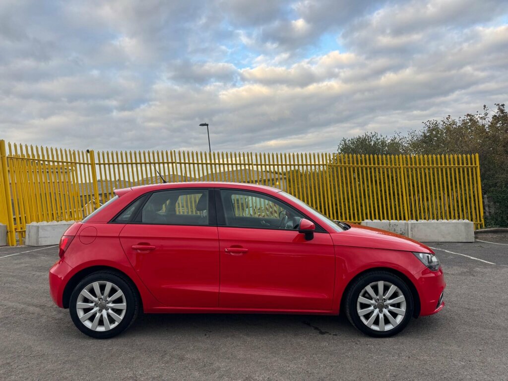 Audi A1 1.4 Tfsi Sport Sportback Euro 5 Ss LV64NTG Red #5