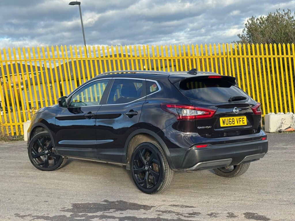 Nissan Qashqai 1.5 Dci Tekna Euro 6 Ss WU68VFE Black #2