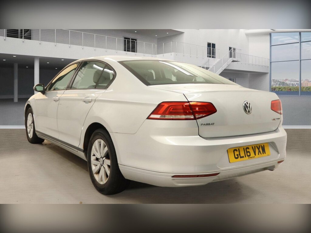 Volkswagen Passat 1.6 Tdi Bluemotion Tech S Euro 6 Ss GL16VXW Silver #2