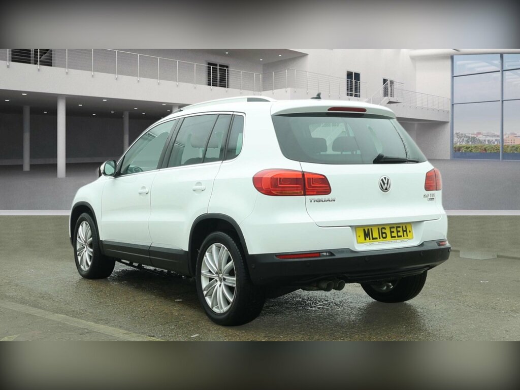 Volkswagen Tiguan 2.0 Tdi Bluemotion Tech Match Edition 2Wd Euro 6 ML16EEH White #2