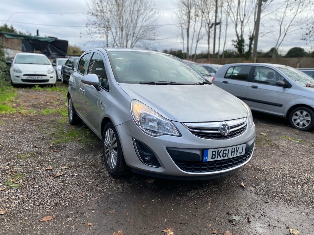 Vauxhall Corsa 1.4 16V Excite Hatchback Euro 5 Silver